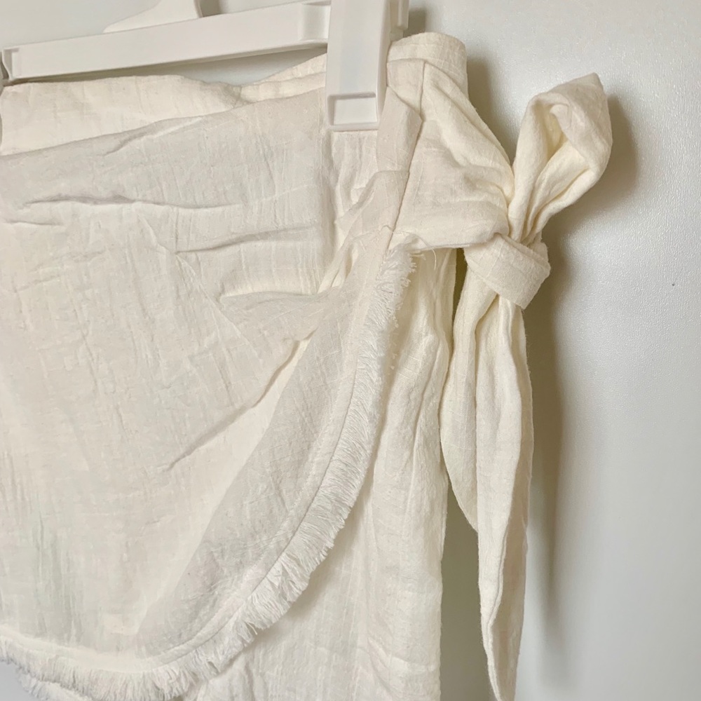 White SHOWPO skort